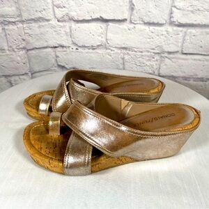 Donald Pliner Metallic Wedge Sandal Size 7 1/2